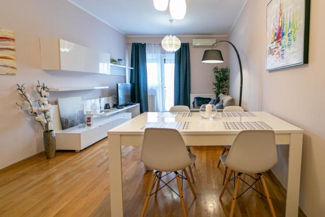 Trendy apartment 5 min to city centre!`
