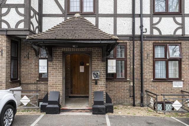 Barrington Lodge