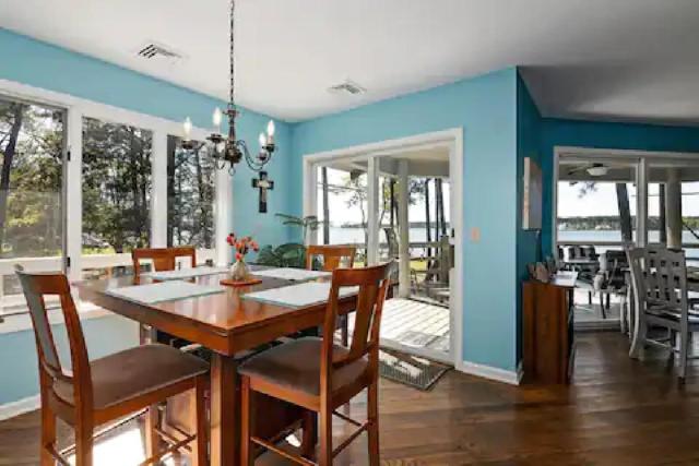 Sunset Breezes - quiet waterfront retreat
