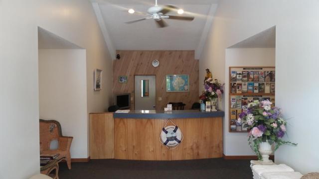 High Seas Motel
