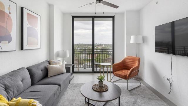Landing Modern Apartment with Amazing Amenities (ID1397X932)