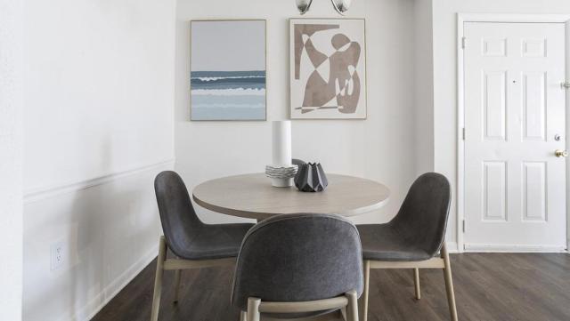 Landing Modern Apartment with Amazing Amenities (ID9246X31)