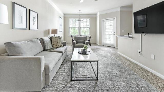 Landing Modern Apartment with Amazing Amenities (ID4763X4)