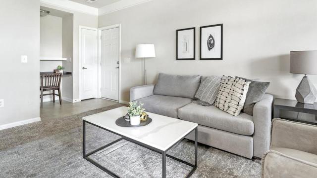 Landing Modern Apartment with Amazing Amenities (ID4763X4)