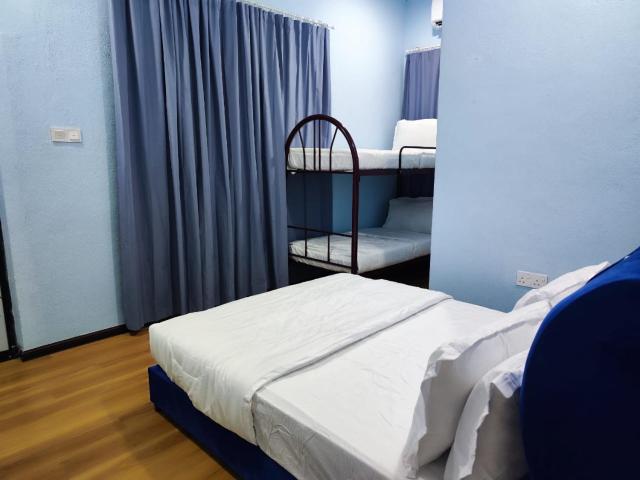 D’wokah Roomah Pool & Space