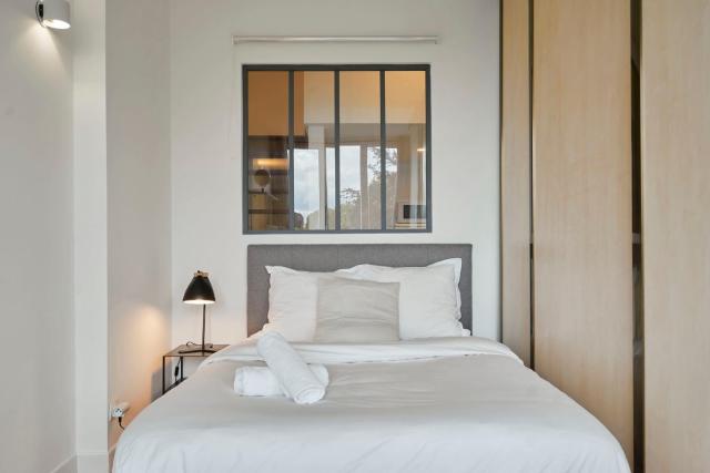 Charming and quiet apartment on the main boulevard
