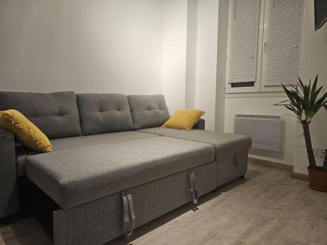 Joli appartement en face de lac