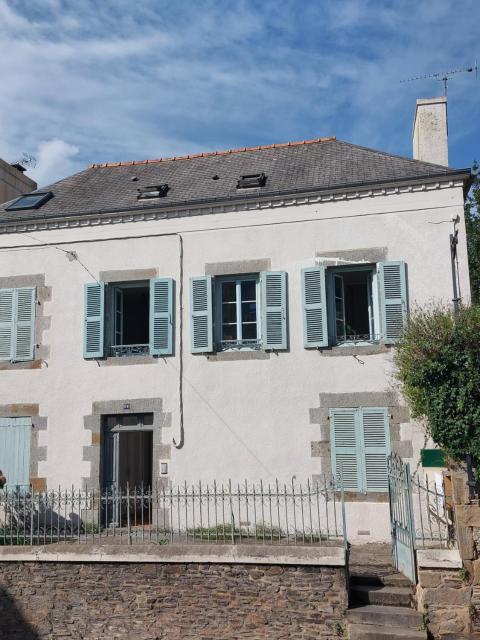 Studio 5 proche du port