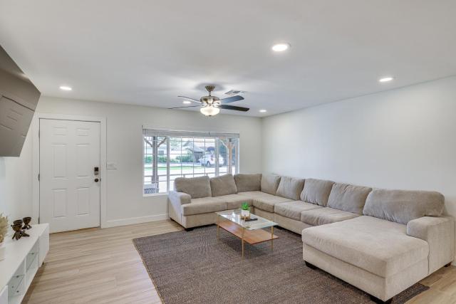 3 Mi to Old Town: Home w/ Game Room in Scottsdale!