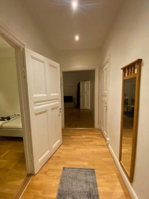 Comfortable Home In City Centre