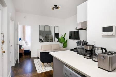 91-2A Stylish 3BR 2Bth with W D