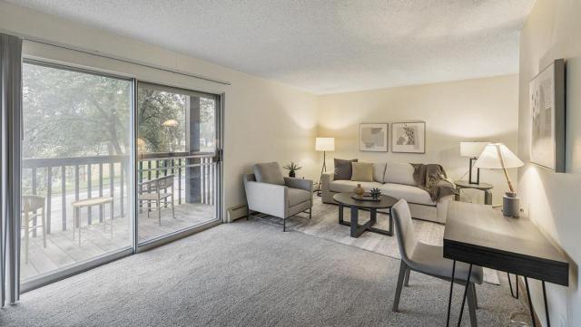 Landing Modern Apartment with Amazing Amenities (ID1017X869)