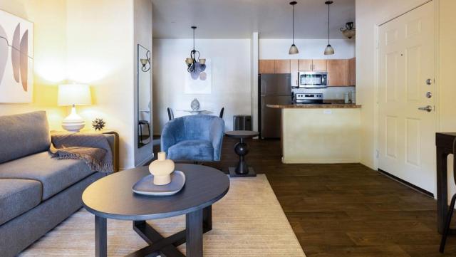 Landing Modern Apartment with Amazing Amenities (ID8149X26)
