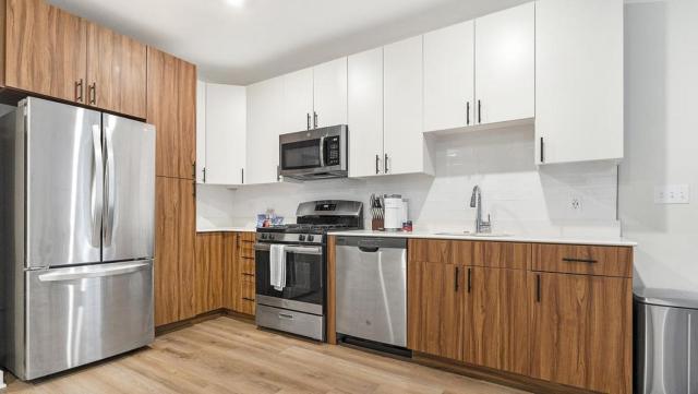 Landing Modern Apartment with Amazing Amenities (ID1971X10)
