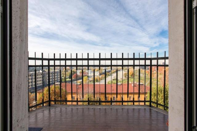 HACCA Collection - Isola 1BR