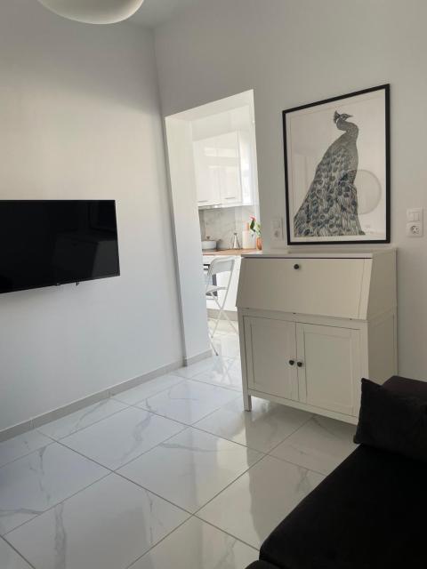 Central Square apartment by the sea