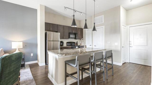 Landing - Modern Apartment with Amazing Amenities (ID3874)