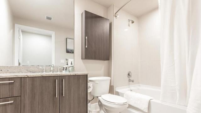Landing - Modern Apartment with Amazing Amenities (ID8458X06)