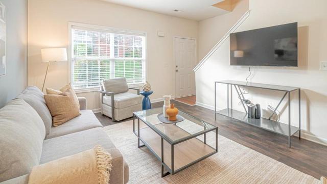Landing - Modern Apartment with Amazing Amenities (ID7689X22)