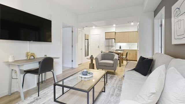 Landing - Modern Apartment with Amazing Amenities (ID7668X57)