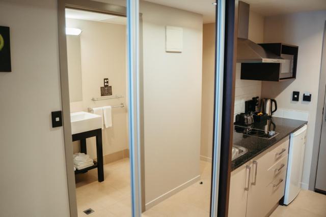Auckland City Hotel - Hobson St