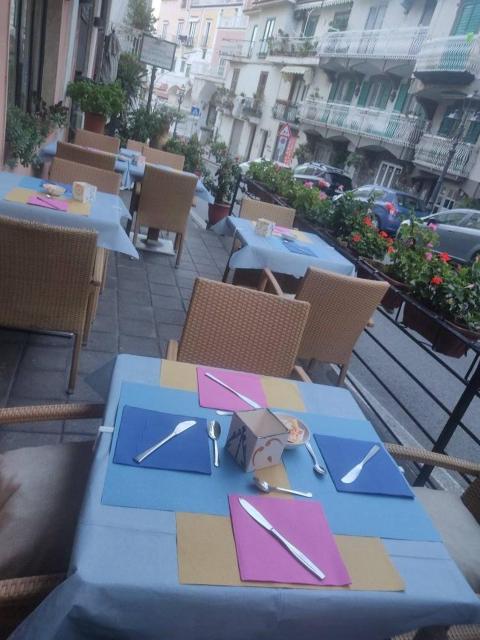Hotel Caporal