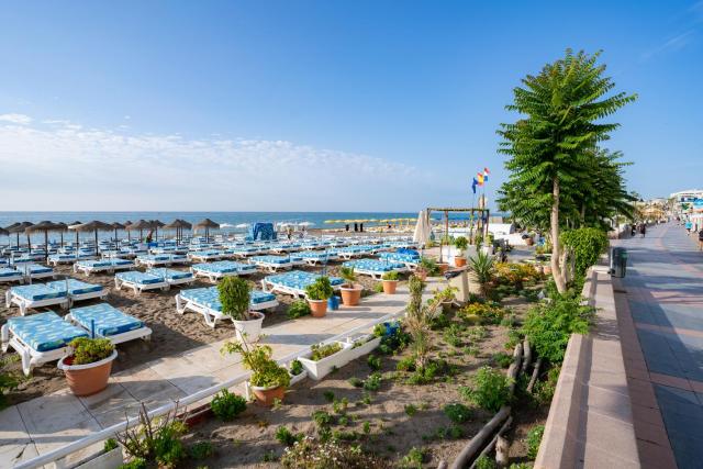 PLAYA CARIHUELA Estudio Rey EL CARMEN