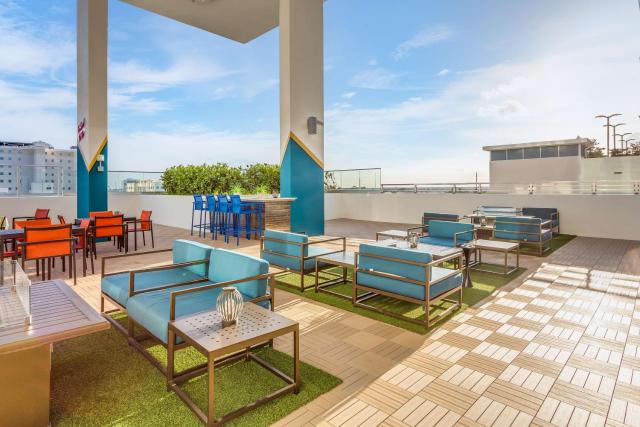 SERENA Hotel Aventura Miami, Tapestry Collection by Hilton