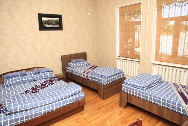 Yellow Hostel Dushanbe