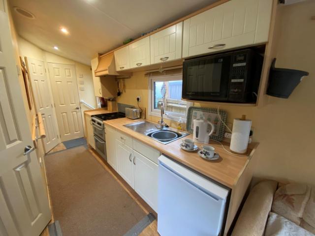 Secluded Woodland Hideaway - 2 Bed with Private Parking