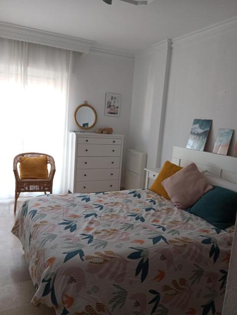Piso de tres dormitorios en Barbate, Cádiz