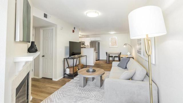 Landing Modern Apartment with Amazing Amenities (ID7589X10)