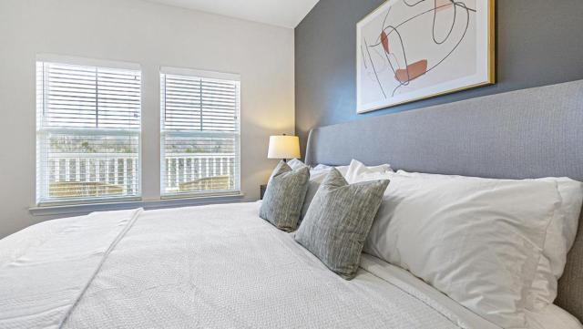 Landing Modern Apartment with Amazing Amenities (ID9014X95)