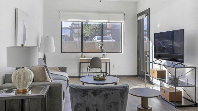Landing Modern Apartment with Amazing Amenities (ID9728X32)