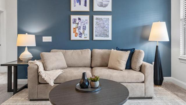 Landing Modern Apartment with Amazing Amenities (ID8773X70)