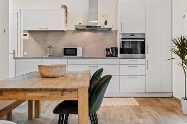 Chic Stay in Limpertsberg Near City Center