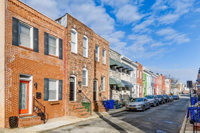 Charming Baltimore Getaway ~ 1 Mi to Downtown!