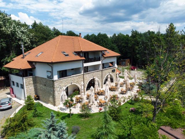 Cetatuia