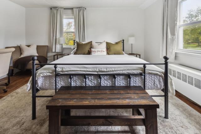 Large Private Studio Apartment