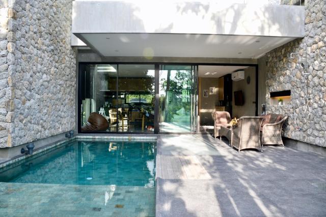 Modern 3BR Villa with Private Pool in Kamala