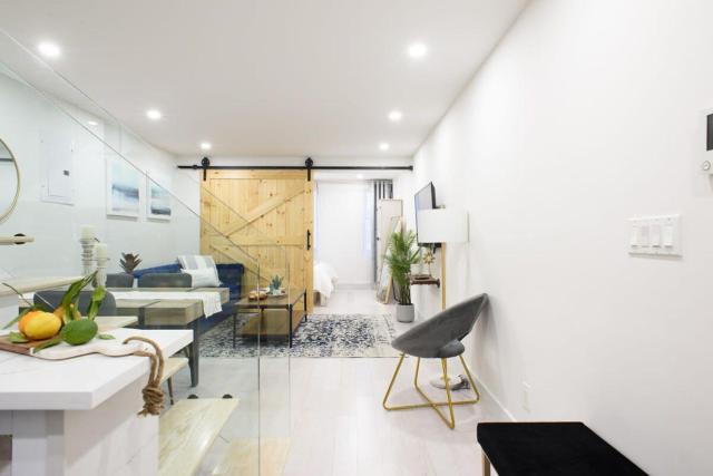 75-3A 3Br Duplex Prime UES WD in unit Sleeps 6