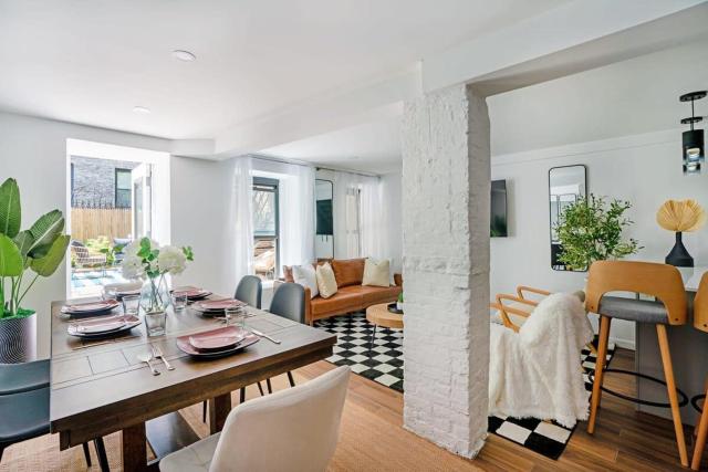 91-1D 3BR 2baths Duplex with a Private Back yard - GYM
