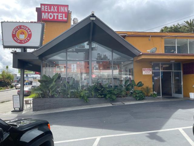 Relax Inn