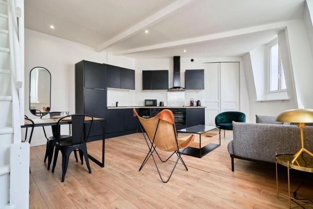 Duplex 2 bedrooms 2 bath