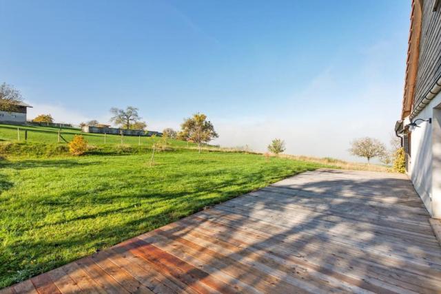 Completely refurbished typical Swiss farmhouse