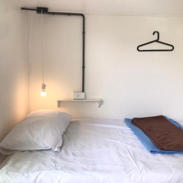 Lay Low AC Hostel Nr Airport Ubon ที่พัก เลโล