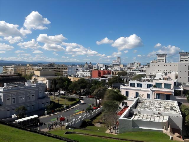 Historic Loft in the Heart of Old San Juan, Walk to Everything, Ideal for Nightlife Lovers