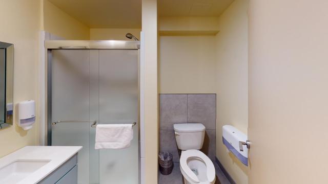 Auberge Jeunesse QBEDS Hostel