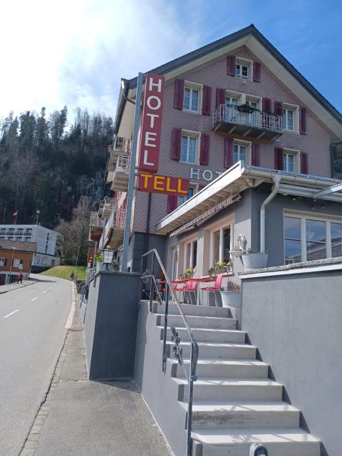 Hotel Tell