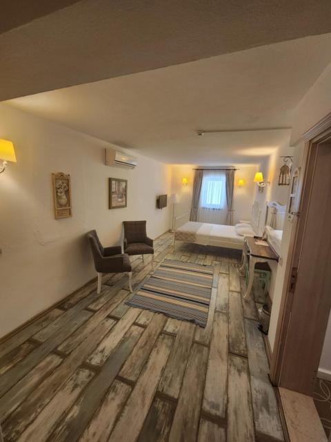 Tarçın Alaçatı Otel